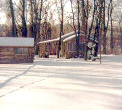 Rushville cabin Kats